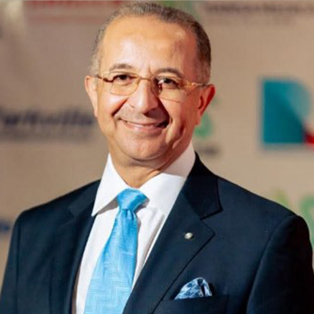 لواء طبيب / سامح سالم